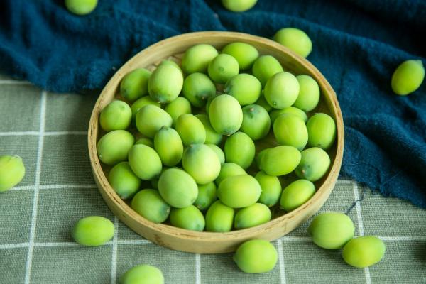 蓮子心可以長期泡水喝嗎 蓮子心泡水喝的禁忌