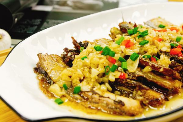 帶魚的魚鱗要刮掉嗎 帶魚是無鱗魚嗎還是有鱗