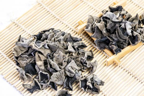 黑木耳怎么泡發(fā)最好 泡發(fā)黑木耳需要注意什么