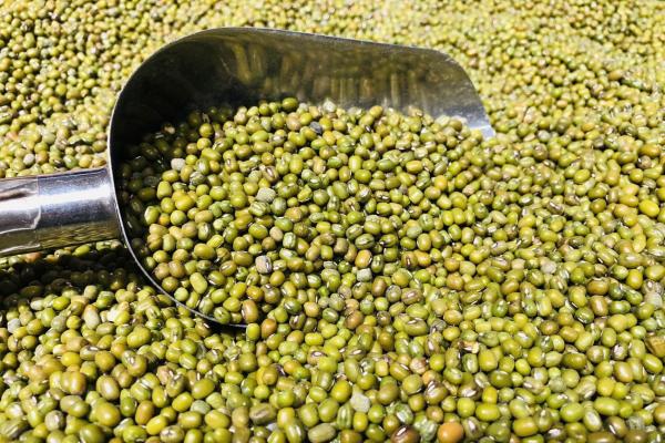 肝火旺盛吃什么可以去肝火 肝火旺盛的人不能吃什么-易網<a href=http://m.henggaotouzi.com/ target=_blank class=infotextkey>健康養生</a>網 肝火旺盛吃什么可以去肝火 肝火旺盛的人不能吃什么