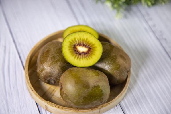 吃獼猴桃有什么好處和壞處 吃獼猴桃注意事項