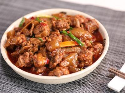 魔芋是怎么制作出來的 魔芋的原料是啥