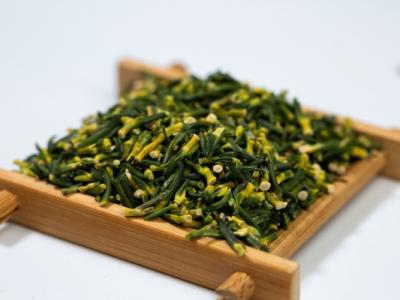 蓮子心泡水喝可以減肥嗎 蓮子心泡水喝有什么好處和壞處