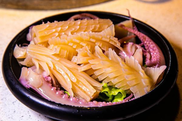 甲狀腺功能亢進癥可以吃魷魚嗎