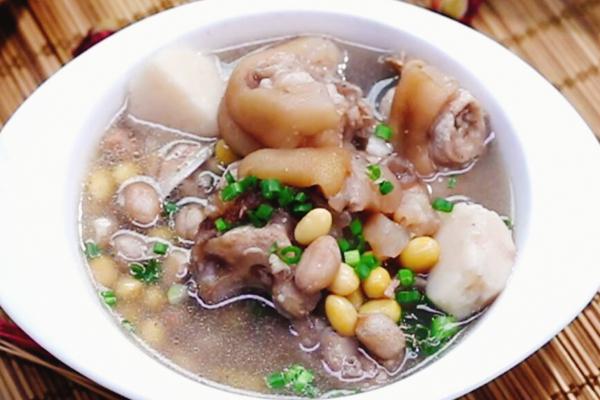 心肌梗死能不能吃毛芋頭-易網<a href=http://m.henggaotouzi.com/ target=_blank class=infotextkey>健康養生</a>網 心肌梗死能不能吃毛芋頭