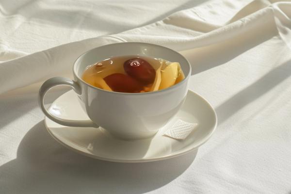 紅棗姜茶的功效與作用、禁忌和食用方法