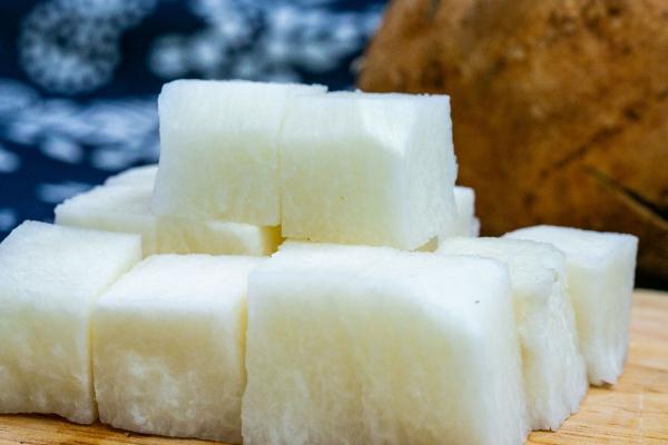 豆薯的功效與作用、禁忌和食用方法-易網(wǎng)健康<a href=http://m.henggaotouzi.com/jkys/ target=_blank class=infotextkey>養(yǎng)生</a>網(wǎng) 豆薯的功效與作用、禁忌和食用方法