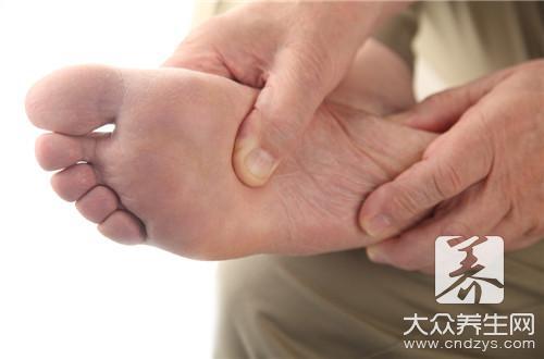 碰到女人這地兒竟瞬間使她“潮濕” 