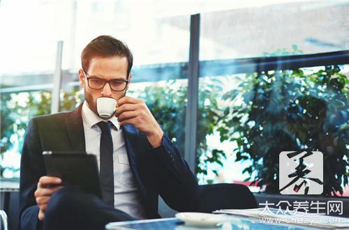 三個誘惑對于任何男人都是“致命的” 三個誘惑對于任何男人都是“致命的”