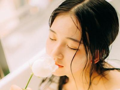 一個男人愛自己媳婦的表現 一個男人愛自己媳婦的表現