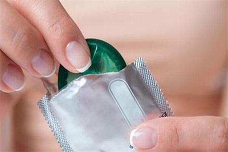 性病是怎么引起的?如何預防和避免被性病傳染-易網<a href=http://m.henggaotouzi.com/ target=_blank class=infotextkey>健康養生</a>網 性病是怎么引起的?如何預防和避免被性病傳染