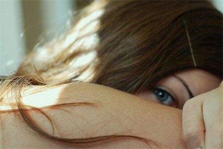 女性私處發黑的原因,是和性生活頻繁有關嗎?-易網健康養生網 女性私處發黑的原因,是和性生活頻繁有關嗎?