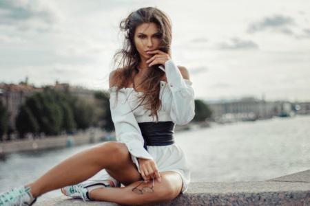 性愛技巧不僅僅是做愛姿勢，兩種方式分分鐘讓女人性高潮