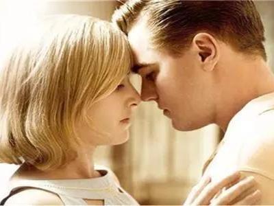 想懷孕懷不上教你三招，教你備孕姿勢(shì)提高受孕成功率