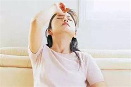 痔瘡的癥狀有哪些？女性患上痔瘡危害更大，這些方式可自查