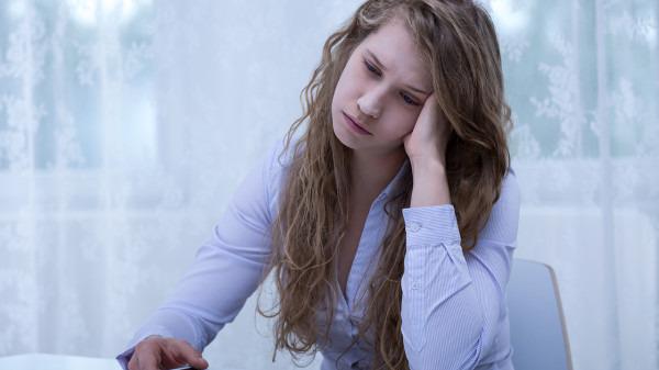 性生活后頭疼是什么原因?性生活時要注意哪些事-易網(wǎng)健康<a href=http://m.henggaotouzi.com/jkys/ target=_blank class=infotextkey>養(yǎng)生</a>網(wǎng) 性生活后頭疼是什么原因?性生活時要注意哪些事