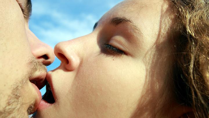 夫妻性愛用什么技巧最好 性生活最深入的5個姿勢