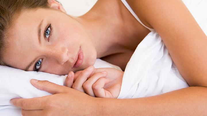 讓女人出軌的理由都有哪些-易網<a href=http://m.henggaotouzi.com/ target=_blank class=infotextkey>健康養生</a>網 讓女人出軌的理由都有哪些