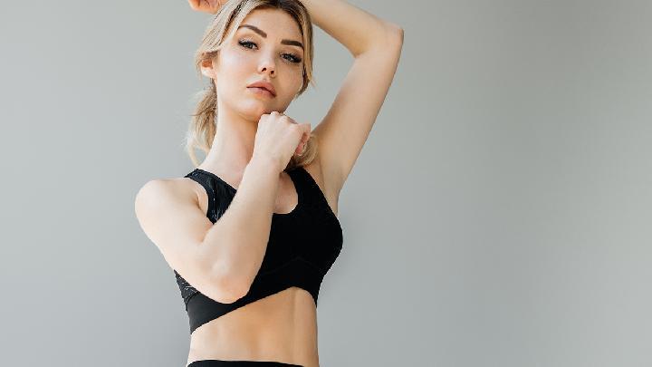 如何保護乳房健康 乳房大小分析詳情-易網(wǎng)<a href=http://m.henggaotouzi.com/ target=_blank class=infotextkey>健康養(yǎng)生</a>網(wǎng) 如何保護乳房健康 乳房大小分析詳情