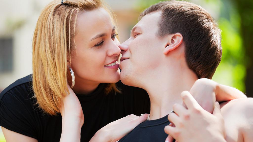 一滴精液等于十滴血液？經(jīng)常性生活會造成精力不足嗎