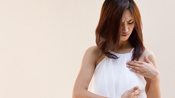 女人胸部為何有大有小 影響胸部發(fā)育的幾個(gè)因素