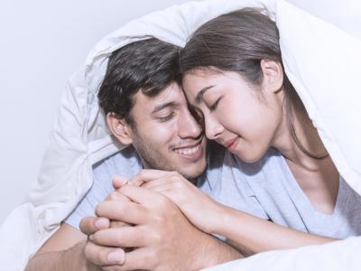 夫妻如何一起達到性高潮？要會親愛玩會調整氛圍