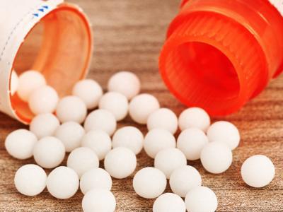 愛愛后男人總是一動(dòng)不動(dòng)是什么情況？