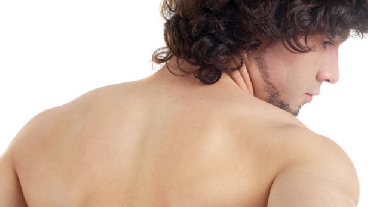 男性趴著睡容易導致遺精 男性遺精會造成三種危害