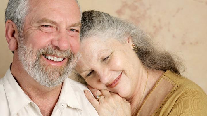 性愛中男人該怎么運動 男性必學的性生活進出技巧