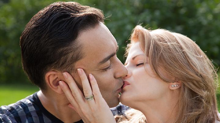 夫妻性生活不和諧原因有哪些? 10招緩解夫妻性生活不和諧狀況