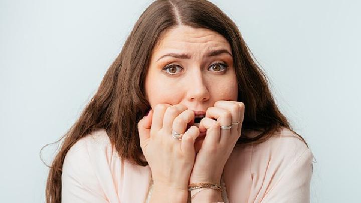 女性更年期的癥狀都有什么？女性更年期常見7種癥狀表現