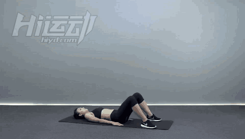 迪麗熱巴的蝴蝶臀PK張天愛的健身臀，誰更勝一籌？