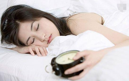 成功減掉30斤還撩到小15歲男友，走上顏值巔峰的她做了什么？