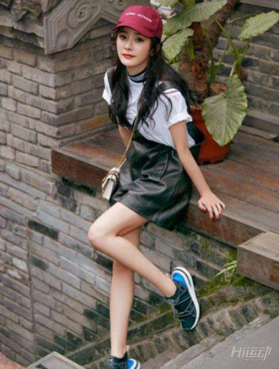 楊冪暴瘦到70斤被稱為“拼命三娘”，現在的女明星們都怎么了？