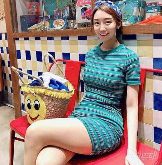 因過于干瘦被吐槽像骷髏家，健身3年后擁有一雙粗腿被稱女神