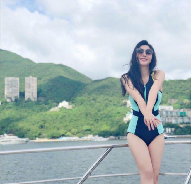 女生的標準體重表，106斤女神柳巖S身材迷倒大片宅男