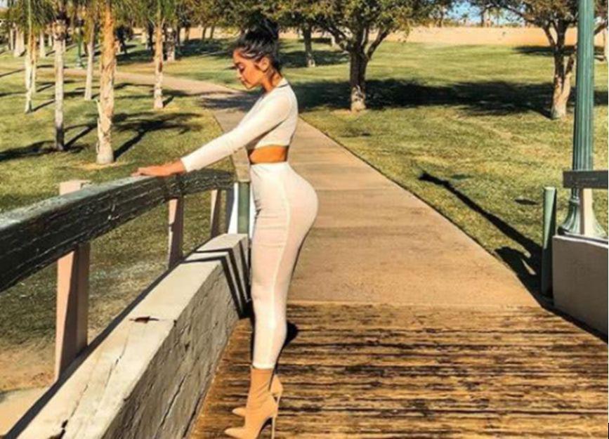 夸張臀圍被媒體稱為“健身界奇跡”，20歲健身網紅擁有最完美身材