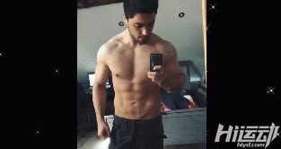 新的一年，祝你跟這個(gè)小伙一樣：減肥上癮