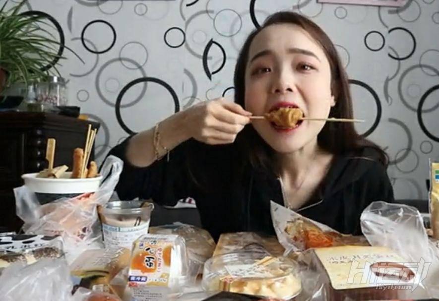 吃播網(wǎng)紅阿尤2年甩肉60斤，爆出減肥理由讓網(wǎng)友大呼心疼