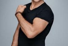 因肌肉太大被嫌棄的男星，網(wǎng)友稱他是好萊塢最忙的男星，沒有之一