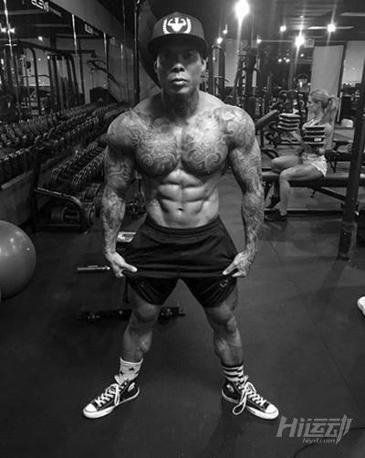 身高只有1.66，但肌肉比例很漂亮！一周5練訓練計劃分享