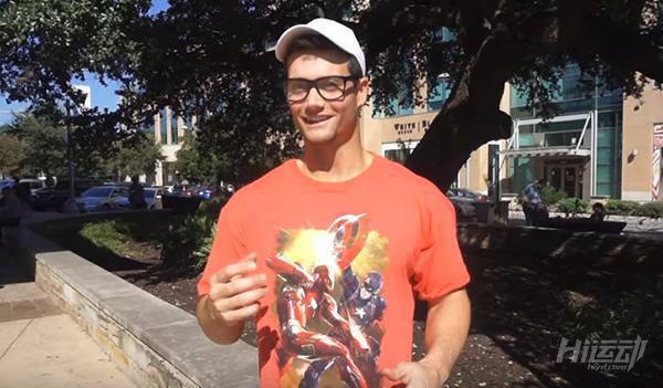 男人好身材對妹子的吸引力有多大？健身小哥街頭實驗