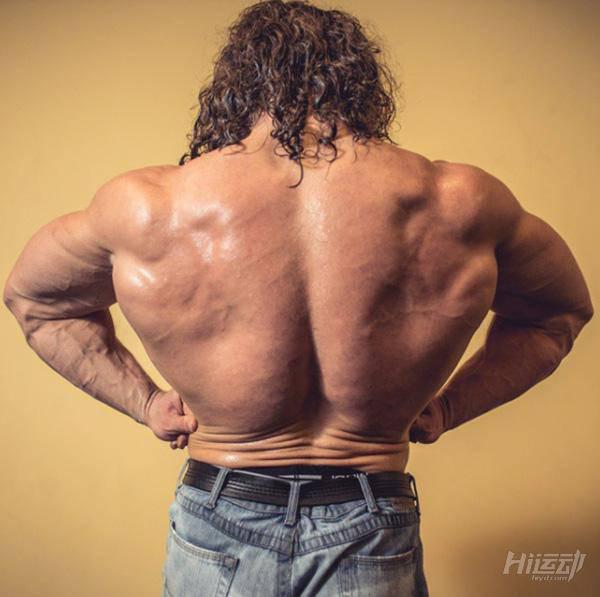 滿腦子都是騷操作！健身界的一股泥石流