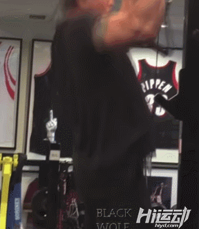 72歲史泰龍為新電影瘋狂訓(xùn)練，狀態(tài)驚人：年齡只是數(shù)字