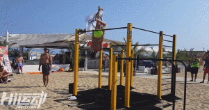 不用器械4年徒手健身！小伙從瘦“鵪鶉”到“肌霸”完美蛻變！