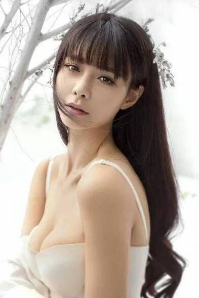 杜海濤健身秀肌肉 為迎娶沈夢(mèng)辰做準(zhǔn)備？