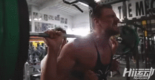 高個子健身本來就難！還因漏斗胸自斷10根肋骨治療