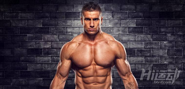 啞鈴練胸計劃 在家也能練出大胸肌