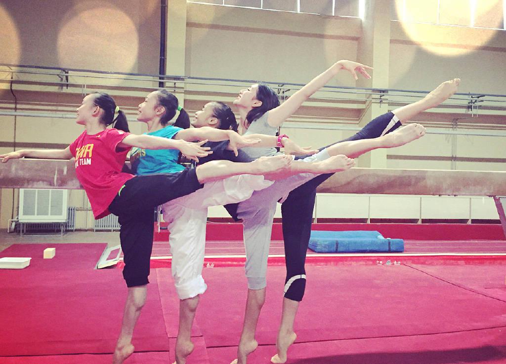 最美一字馬 藝術(shù)體操名將周捷套圖