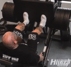 入過黑幫蹲過大獄！31歲健身逆襲成彪悍巨獸